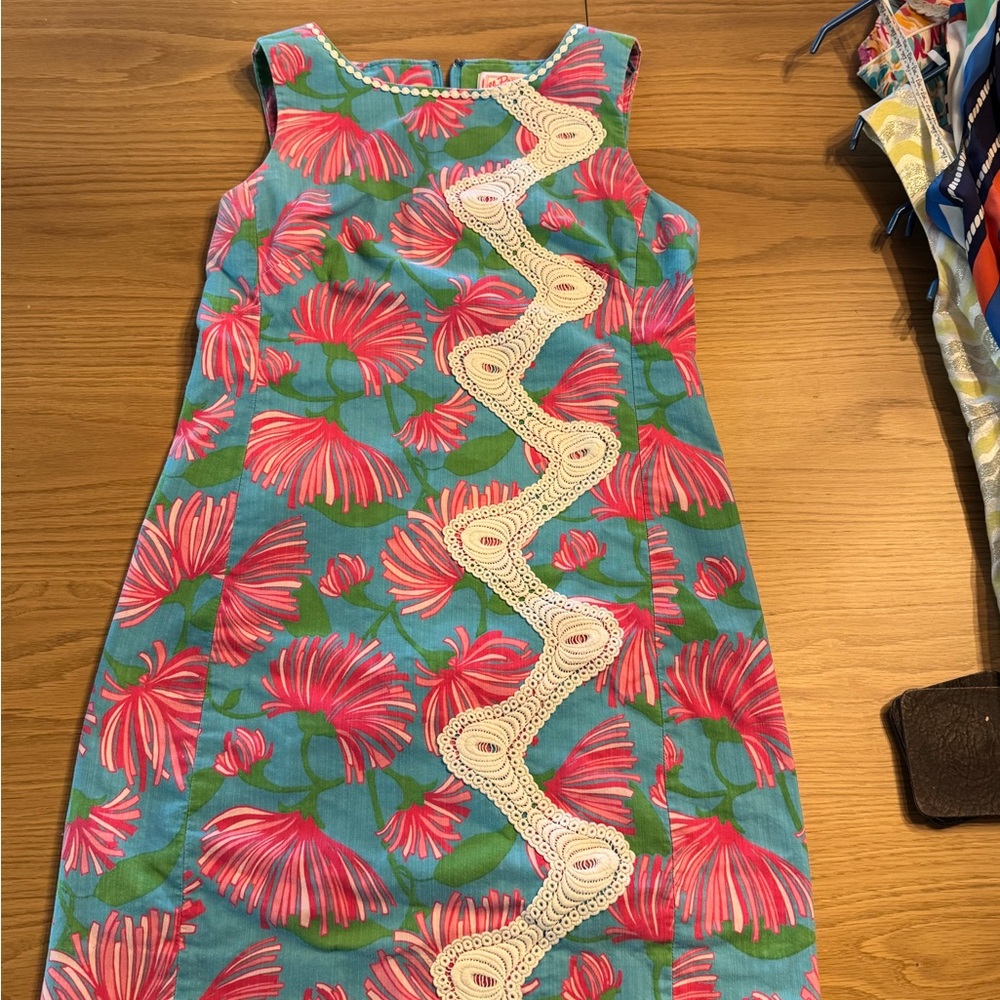 Lilly Pulitzer Originals, Regency Shift, "Turquoise Kissue" print, Sz 6